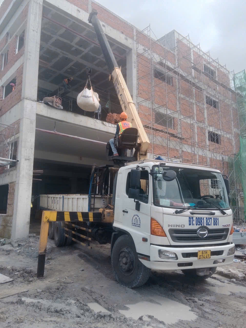 Xe Tải Cầu Bình Dương (5)