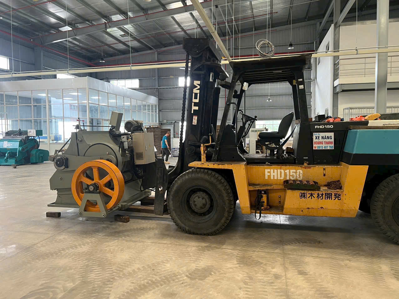 Xe Tải Cầu Bình Dương (4)